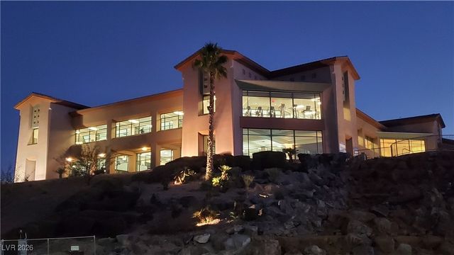 2106 Dipinto Avenue, Henderson, NV 89052