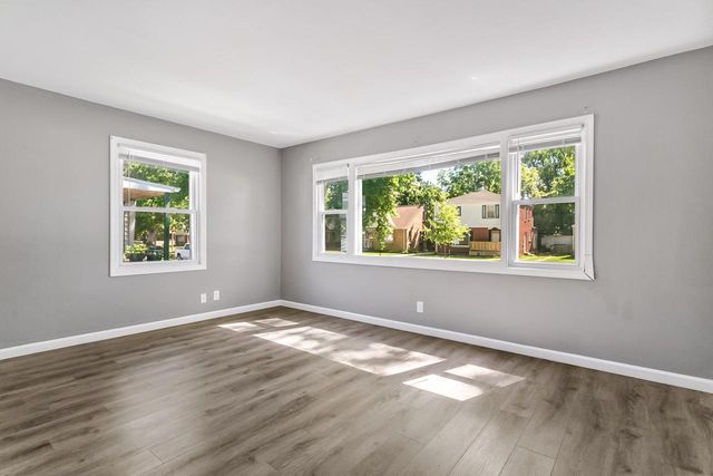 5033 N 24th STREET, Milwaukee, WI 53209