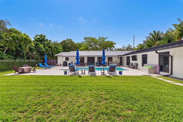 17701 SW 87th Ave, Palmetto Bay, FL 33157