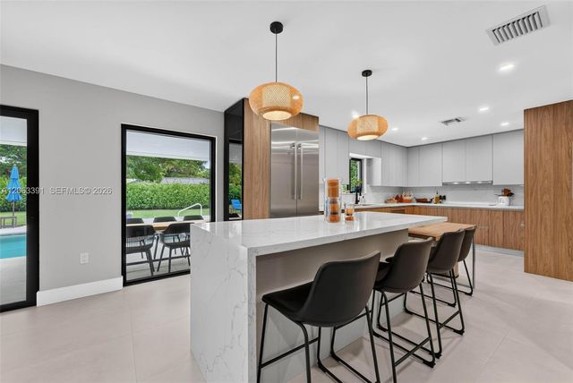 17701 SW 87th Ave, Palmetto Bay, FL 33157