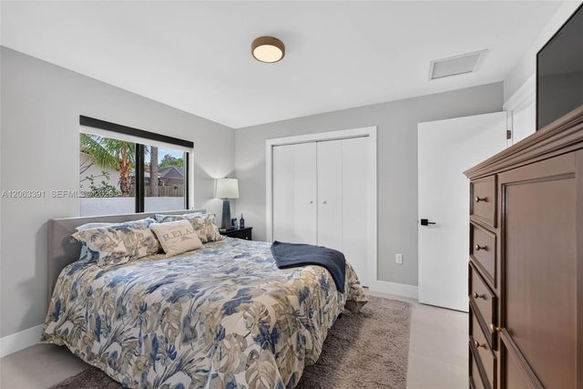 17701 SW 87th Ave, Palmetto Bay, FL 33157
