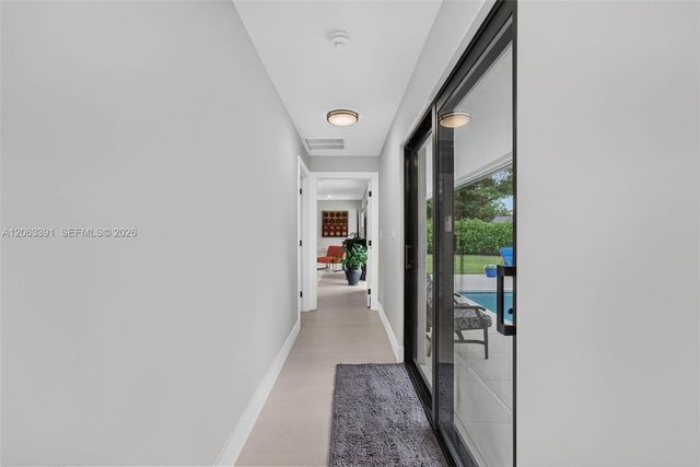 17701 SW 87th Ave, Palmetto Bay, FL 33157