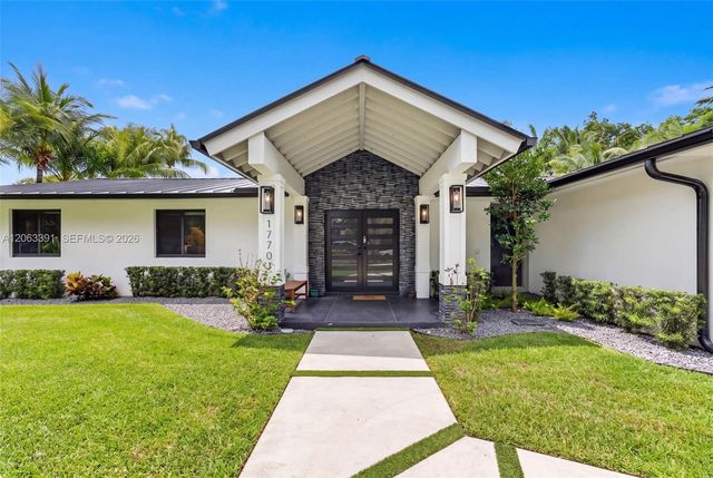17701 SW 87th Ave, Palmetto Bay, FL 33157