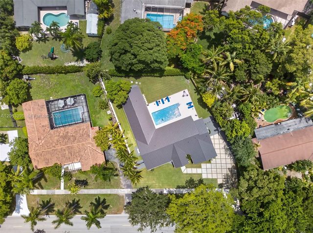 17701 SW 87th Ave, Palmetto Bay, FL 33157