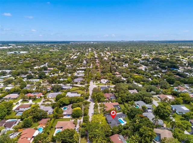 17701 SW 87th Ave, Palmetto Bay, FL 33157