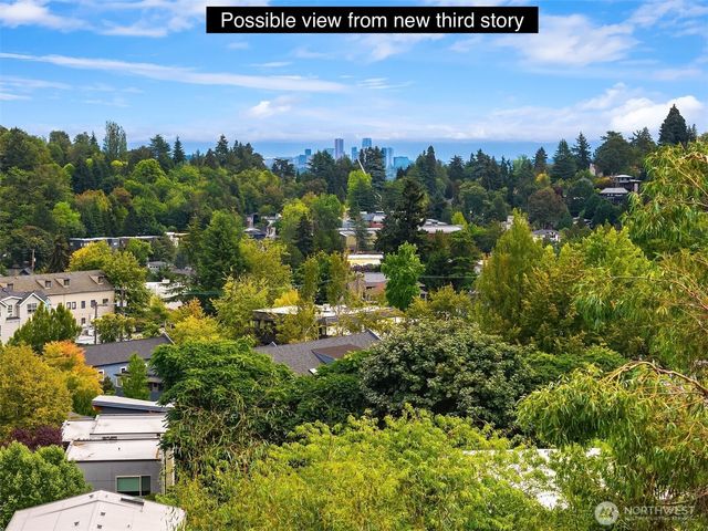 440 26th Avenue E, Seattle, WA 98112