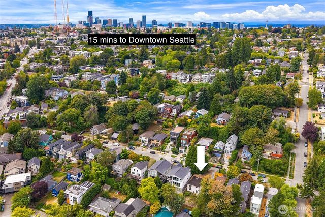 440 26th Avenue E, Seattle, WA 98112