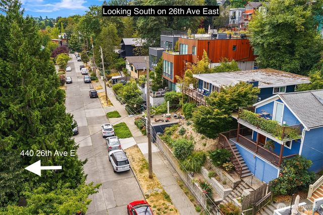 440 26th Avenue E, Seattle, WA 98112