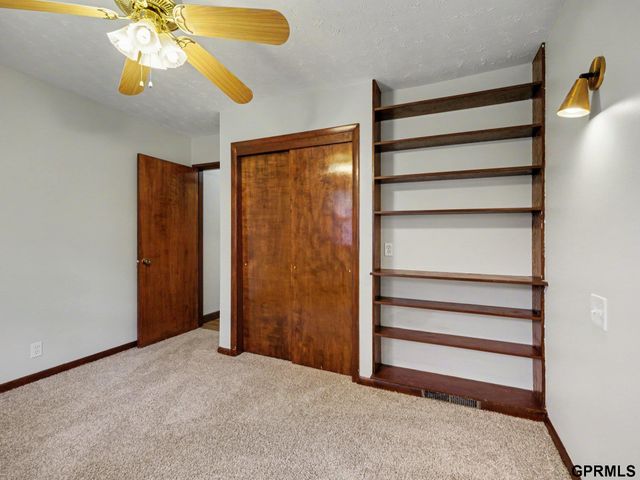 4511 N 64th Street, Omaha, NE 68104