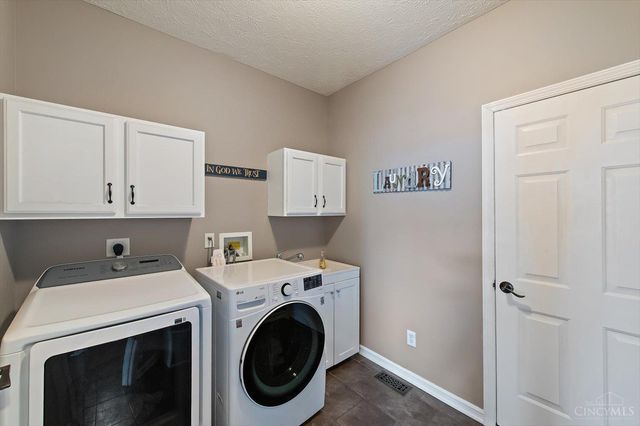 5941 Firm Stance Drive, Miami Twp, OH 45140