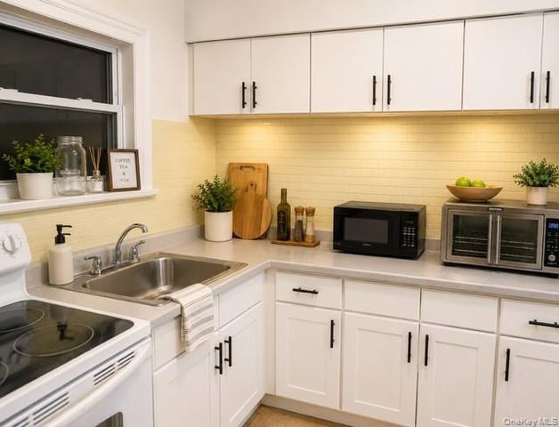 3303 Barnes Avenue, Bronx, NY 10467