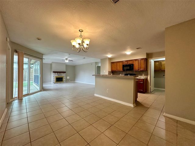 8514 Fawn Terrace Drive, Houston, TX 77071