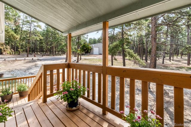 11374 Ridgewood Way, Kiowa, CO 80117