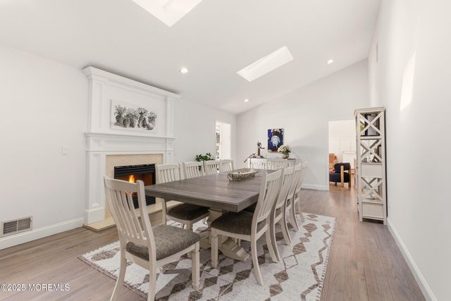 149 Dugan Lane, Toms River, NJ 08753