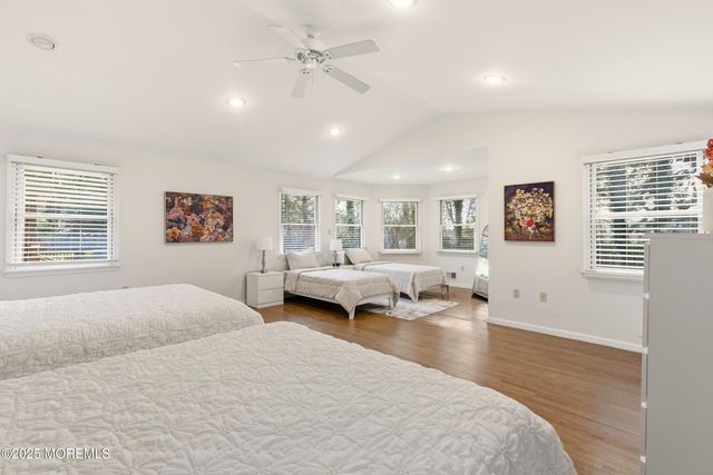 149 Dugan Lane, Toms River, NJ 08753