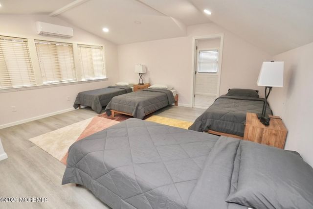 149 Dugan Lane, Toms River, NJ 08753