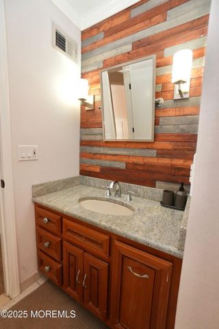 149 Dugan Lane, Toms River, NJ 08753