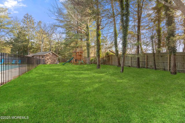 149 Dugan Lane, Toms River, NJ 08753