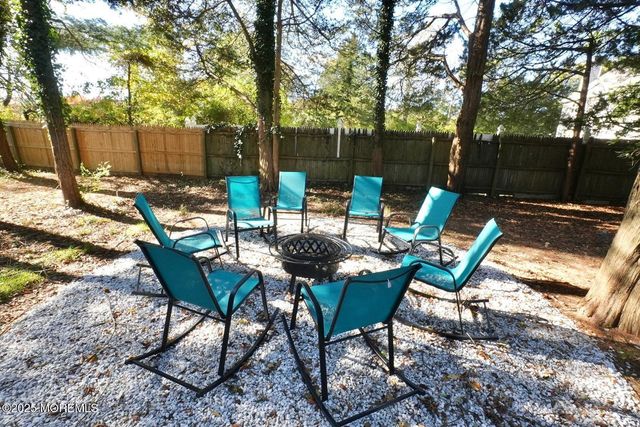 149 Dugan Lane, Toms River, NJ 08753