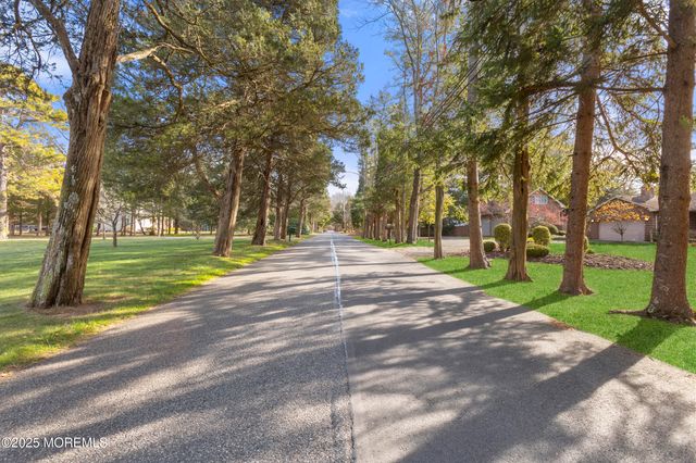 149 Dugan Lane, Toms River, NJ 08753