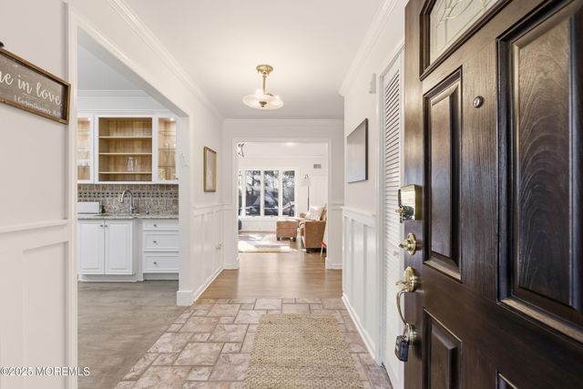 149 Dugan Lane, Toms River, NJ 08753