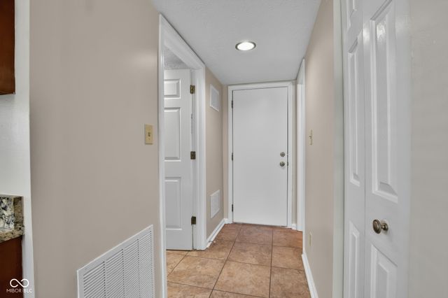 3338 Montgomery Drive, Indianapolis, IN 46227