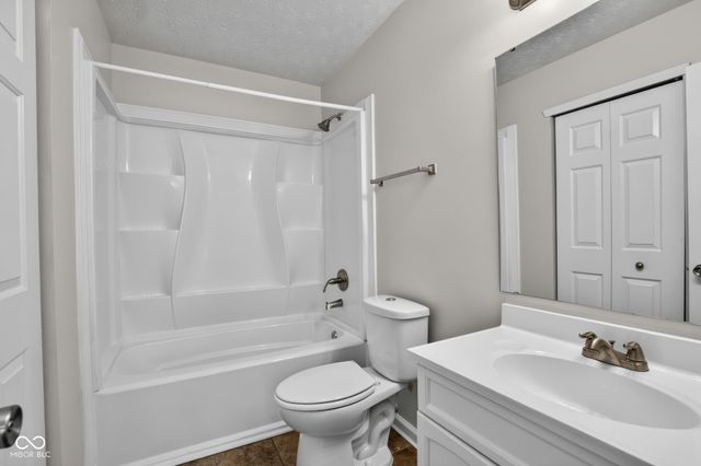 3338 Montgomery Drive, Indianapolis, IN 46227