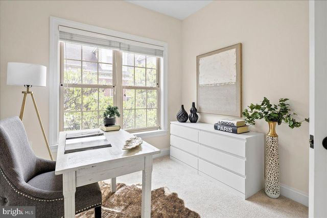 455 N GEORGE MASON DR, Arlington, VA 22203