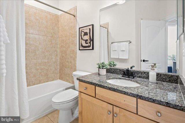 455 N GEORGE MASON DR, Arlington, VA 22203