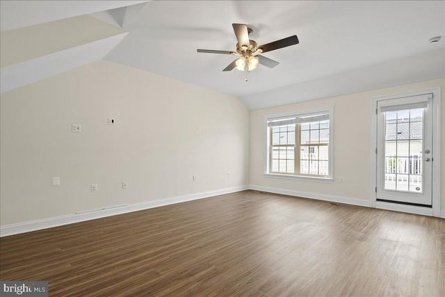 455 N GEORGE MASON DR, Arlington, VA 22203