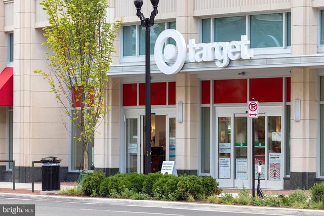 455 N GEORGE MASON DR, Arlington, VA 22203