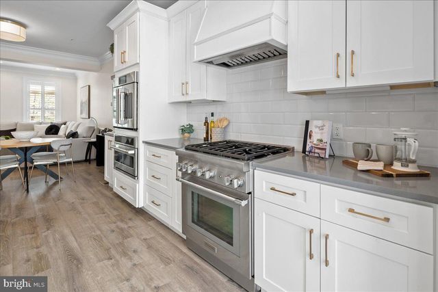 455 N GEORGE MASON DR, Arlington, VA 22203