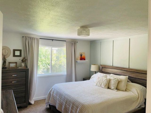 4712 E Winfield Ct, Mead, WA 99021