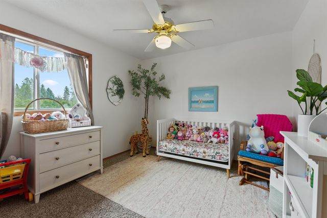 4712 E Winfield Ct, Mead, WA 99021