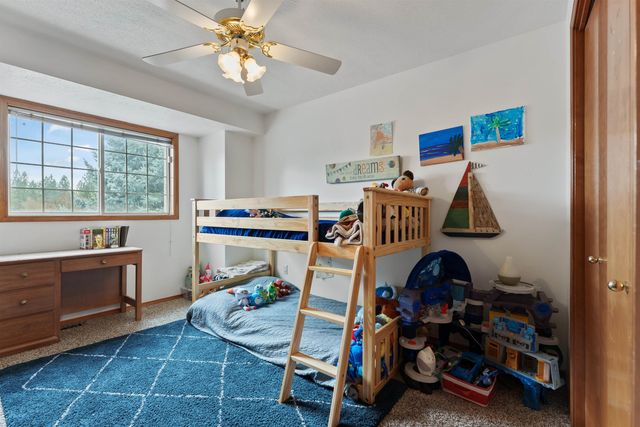 4712 E Winfield Ct, Mead, WA 99021