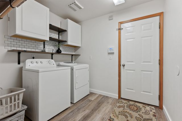 4712 E Winfield Ct, Mead, WA 99021