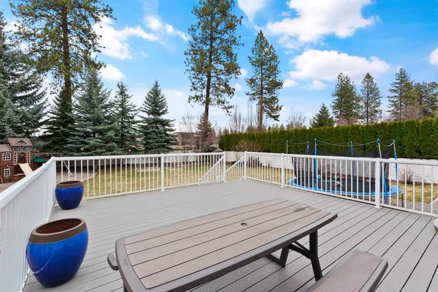 4712 E Winfield Ct, Mead, WA 99021