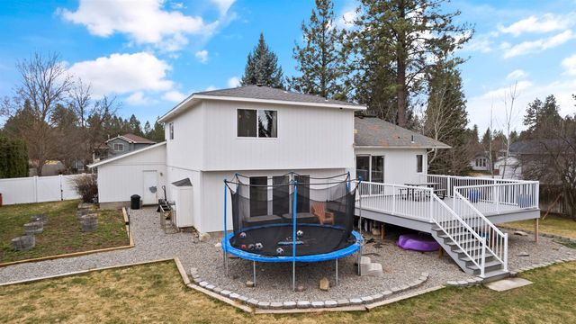 4712 E Winfield Ct, Mead, WA 99021