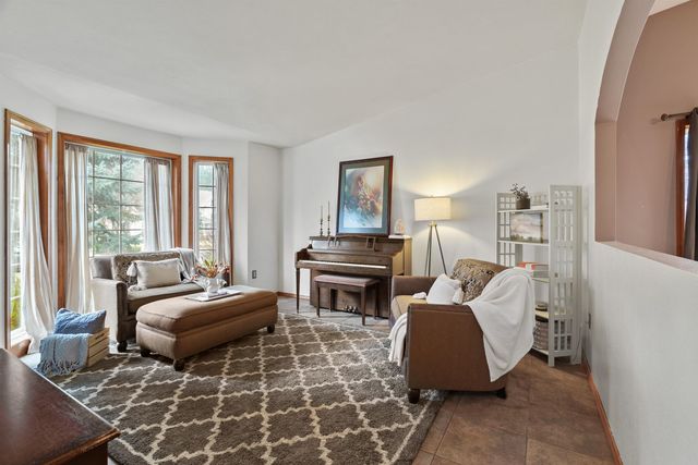 4712 E Winfield Ct, Mead, WA 99021