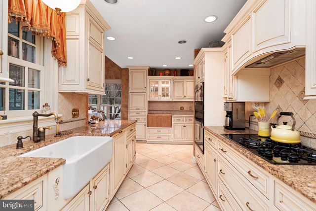 336 N 26TH ST, Camp Hill, PA 17011