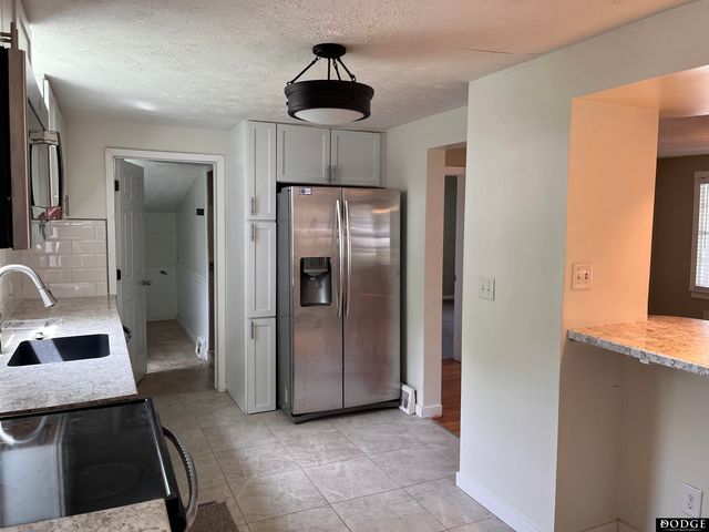 313 W Elm Street, Cedar Bluffs, NE 68015