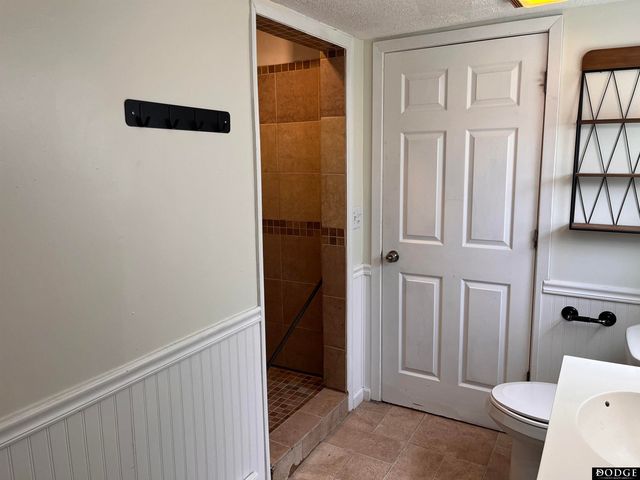 313 W Elm Street, Cedar Bluffs, NE 68015