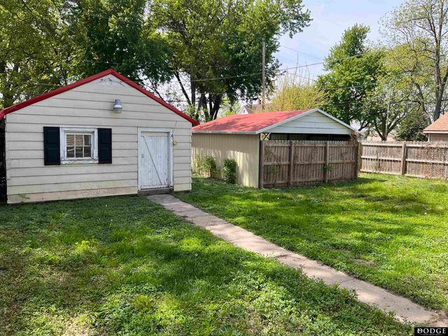 313 W Elm Street, Cedar Bluffs, NE 68015