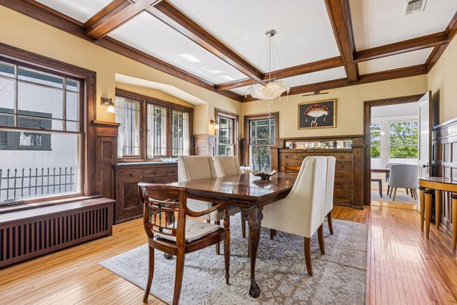 2304 Lake Place, Minneapolis, MN 55405