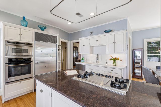 2304 Lake Place, Minneapolis, MN 55405