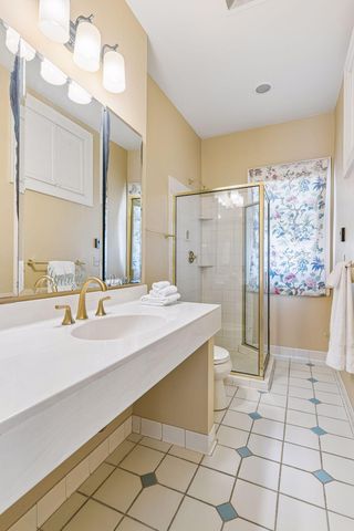 2304 Lake Place, Minneapolis, MN 55405