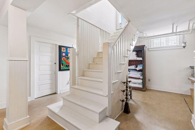 2304 Lake Place, Minneapolis, MN 55405