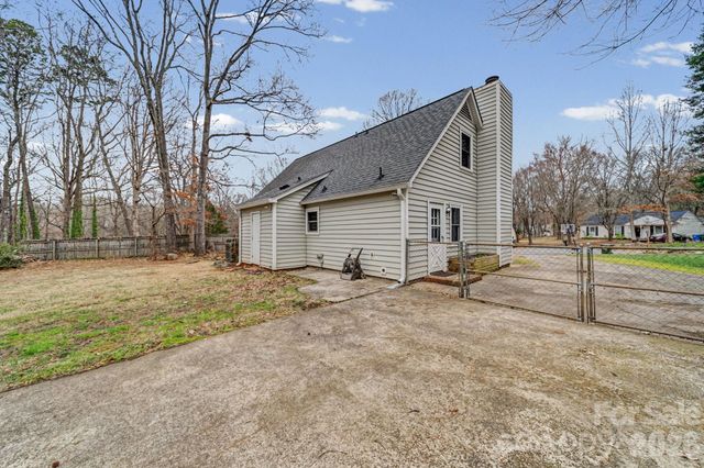 10316 Stornoway Court, Mint Hill, NC 28227