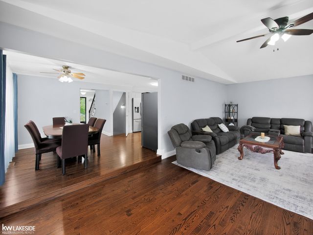 46027 Tally Ho Drive, Macomb, MI 48044