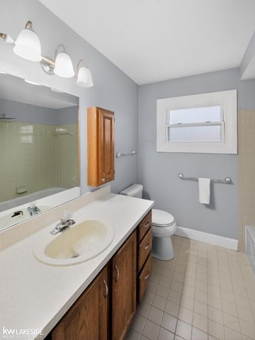 46027 Tally Ho Drive, Macomb, MI 48044